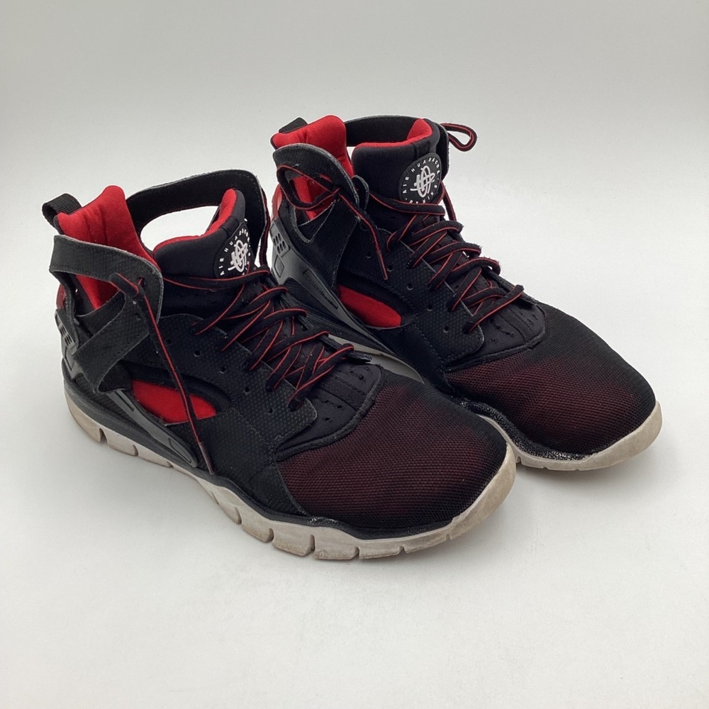 Nike Air Huarache‎ Utility Mens Sneakers Black/Red Size 10.5 Athletic Shoes Mesh